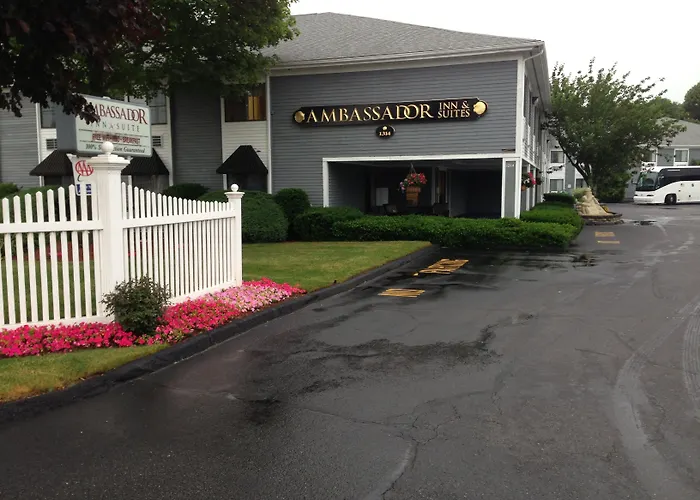 Ambassador Inn And Suites